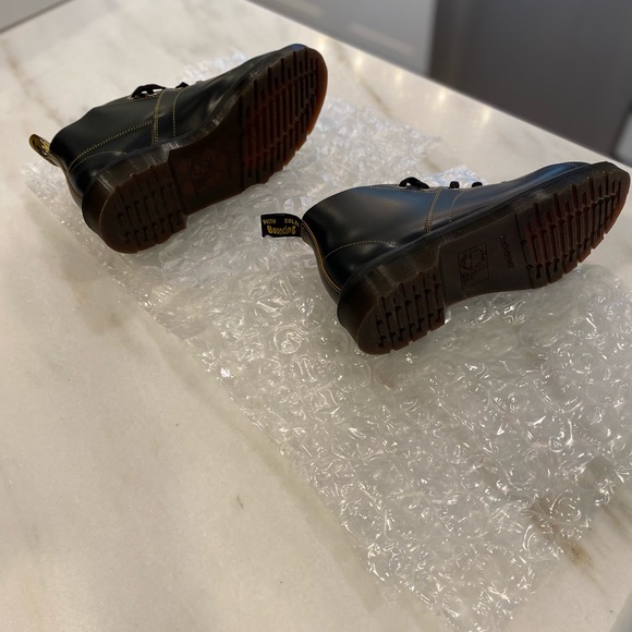 SOLD! DO NOT BUY!! Dr Marten Church Vintage Monkey - Picture 13 of 16